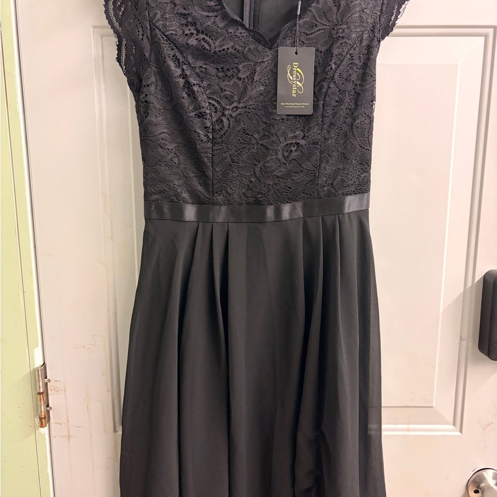 Chic Black Lace Midi Dress